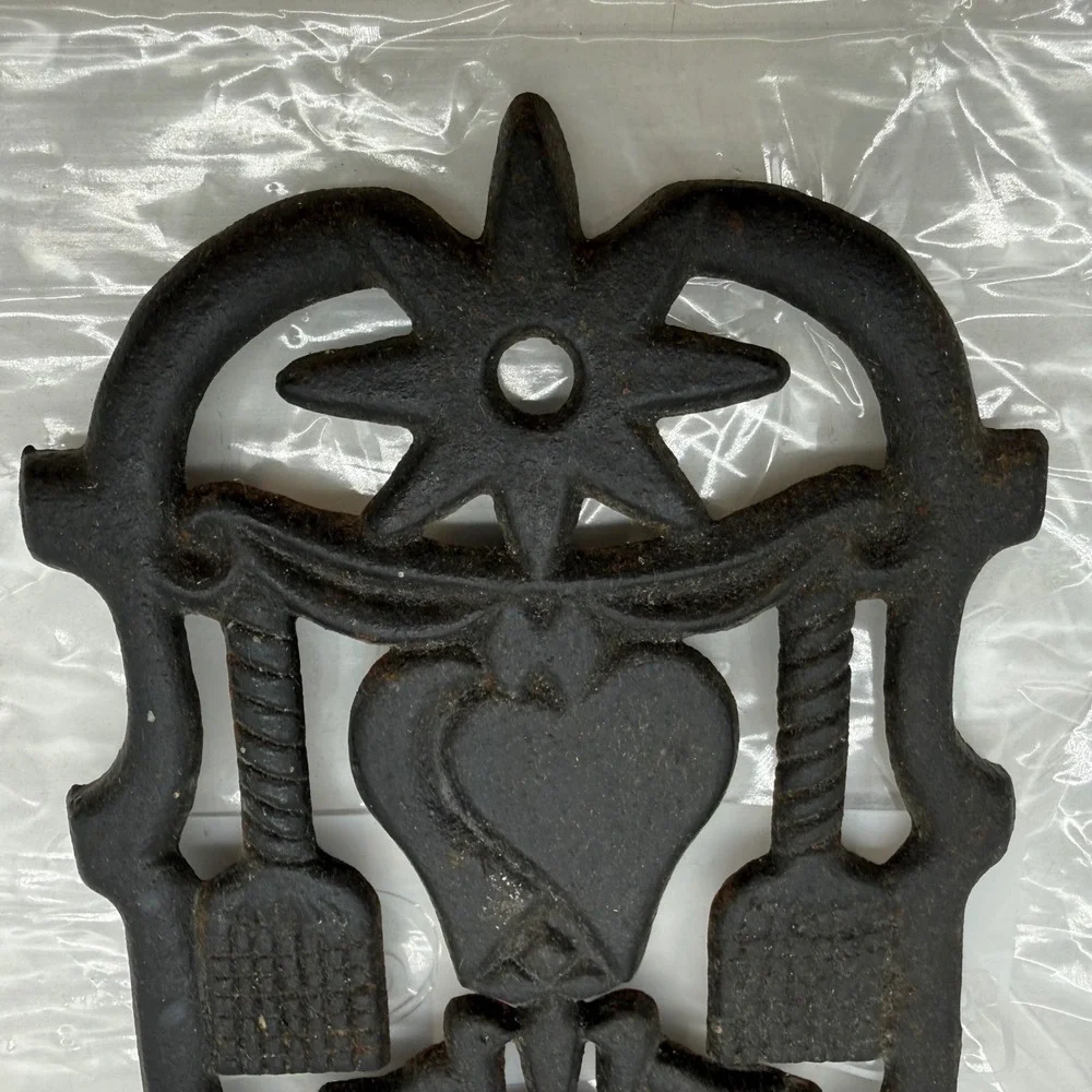 Vintage Cast Iron Trivet Heart Birds Star Design Black Metal Japan Wall Decor